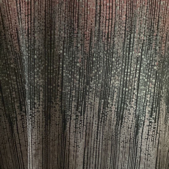 Very cute women’s top! - Picture 2 of 5